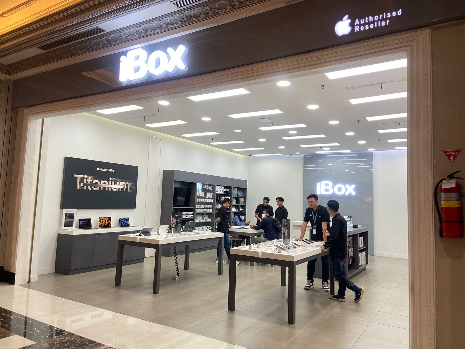 iBox