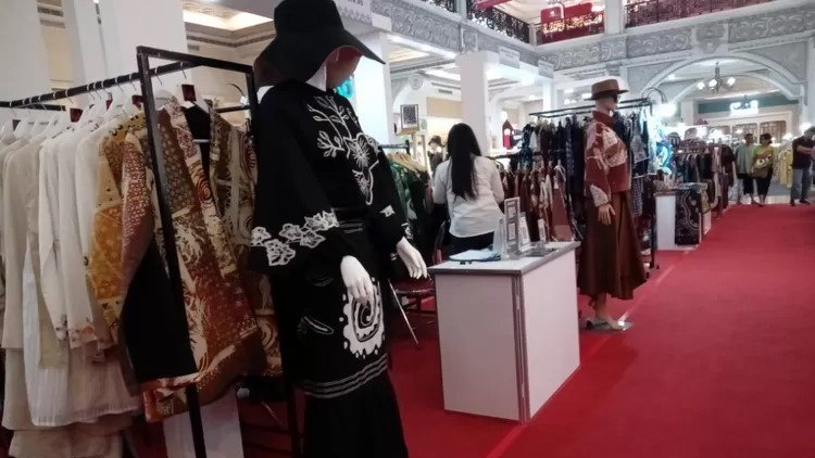 EVENT OKTOBER 2024 : FESTIVAL BATIK KUKUHKAN EKSISTENSI YOGYAKARTA SEBAGAI KOTA BATIK DUNIA