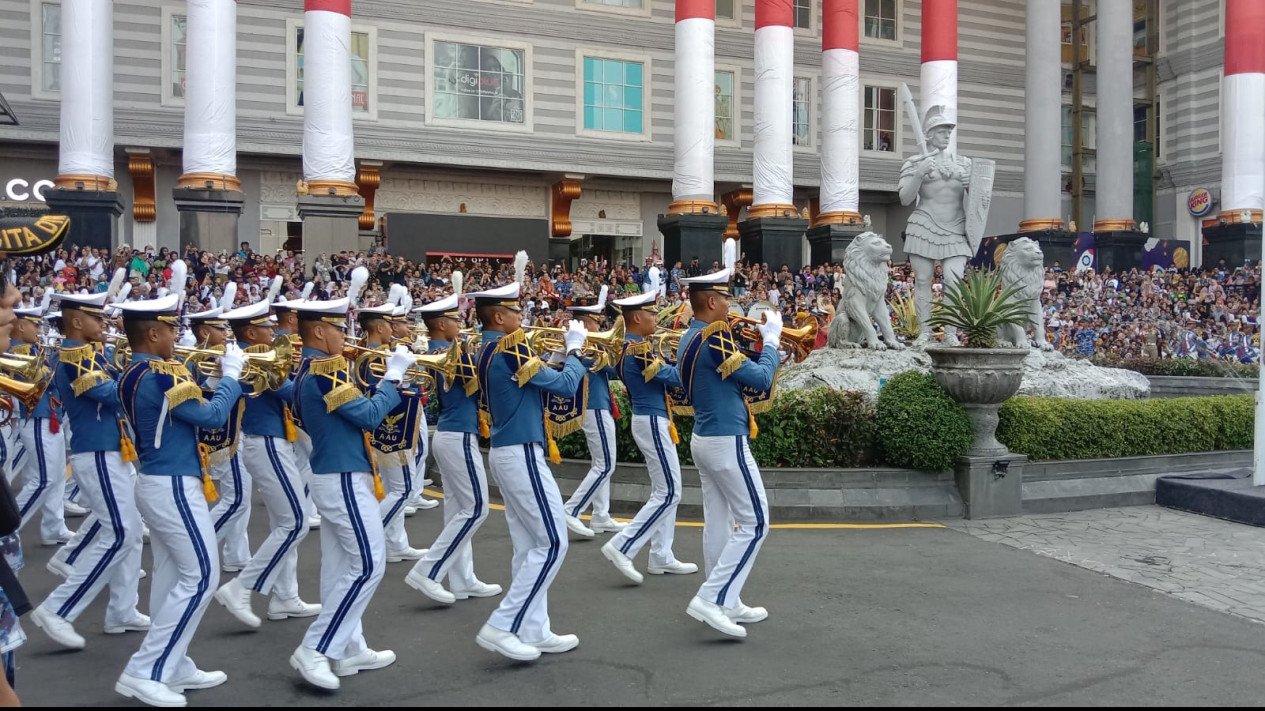 EVENT AGUSTUS 2024 : MERIAHKAN HUT KE-79 KEMERDEKAAN RI, PAMERAN ALUTSISTA TNI-POLRI DIGELAR UNTUK MASYARAKAT UMUM