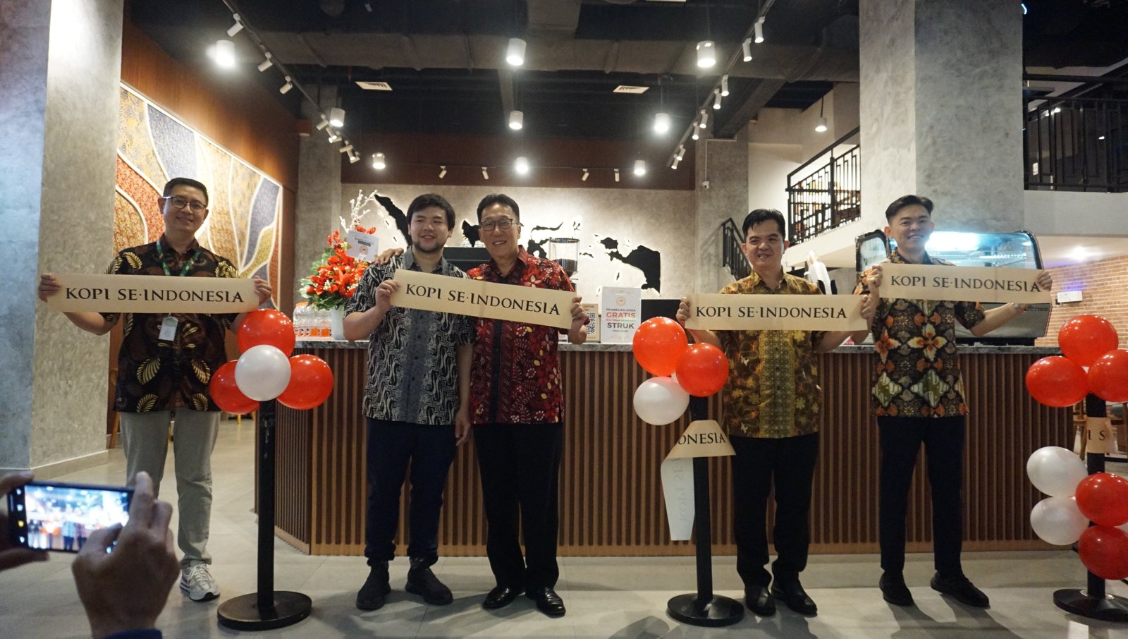 GRAND OPENING KOPI SEINDONESIA : KOPI SE-INDONESIA, COFFEE SHOP COZZY DI JOGJA CITY MALL