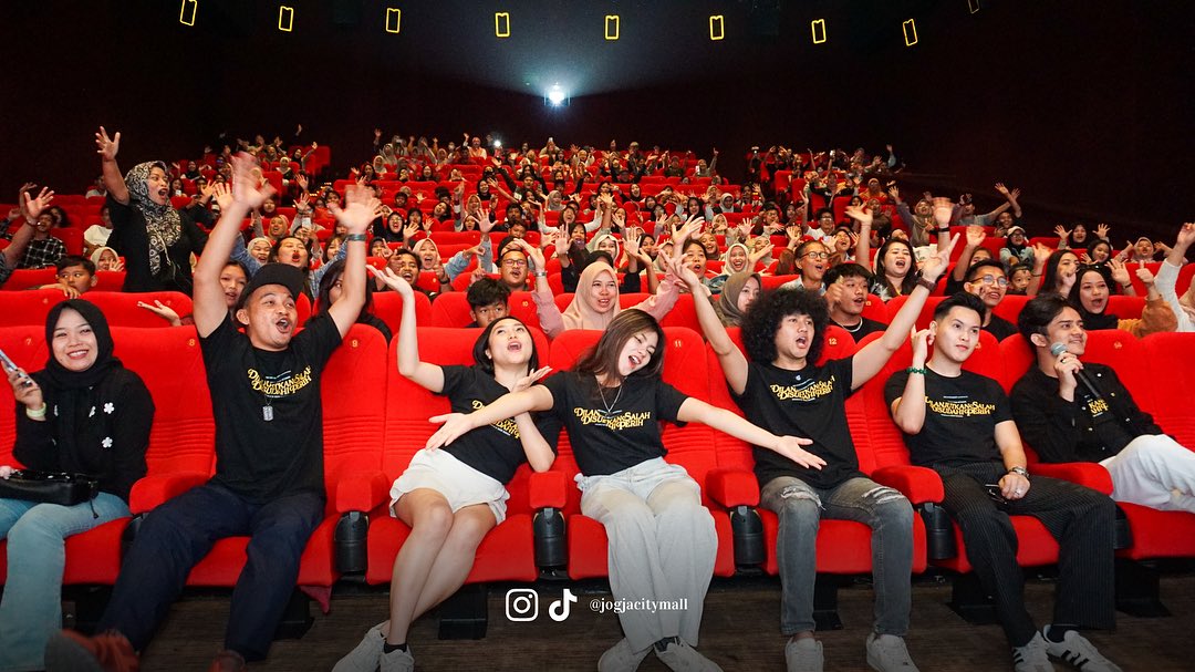 CINEMA VISIT FILM “DILANJUTKAN SALAH DISUDAHI PERIH